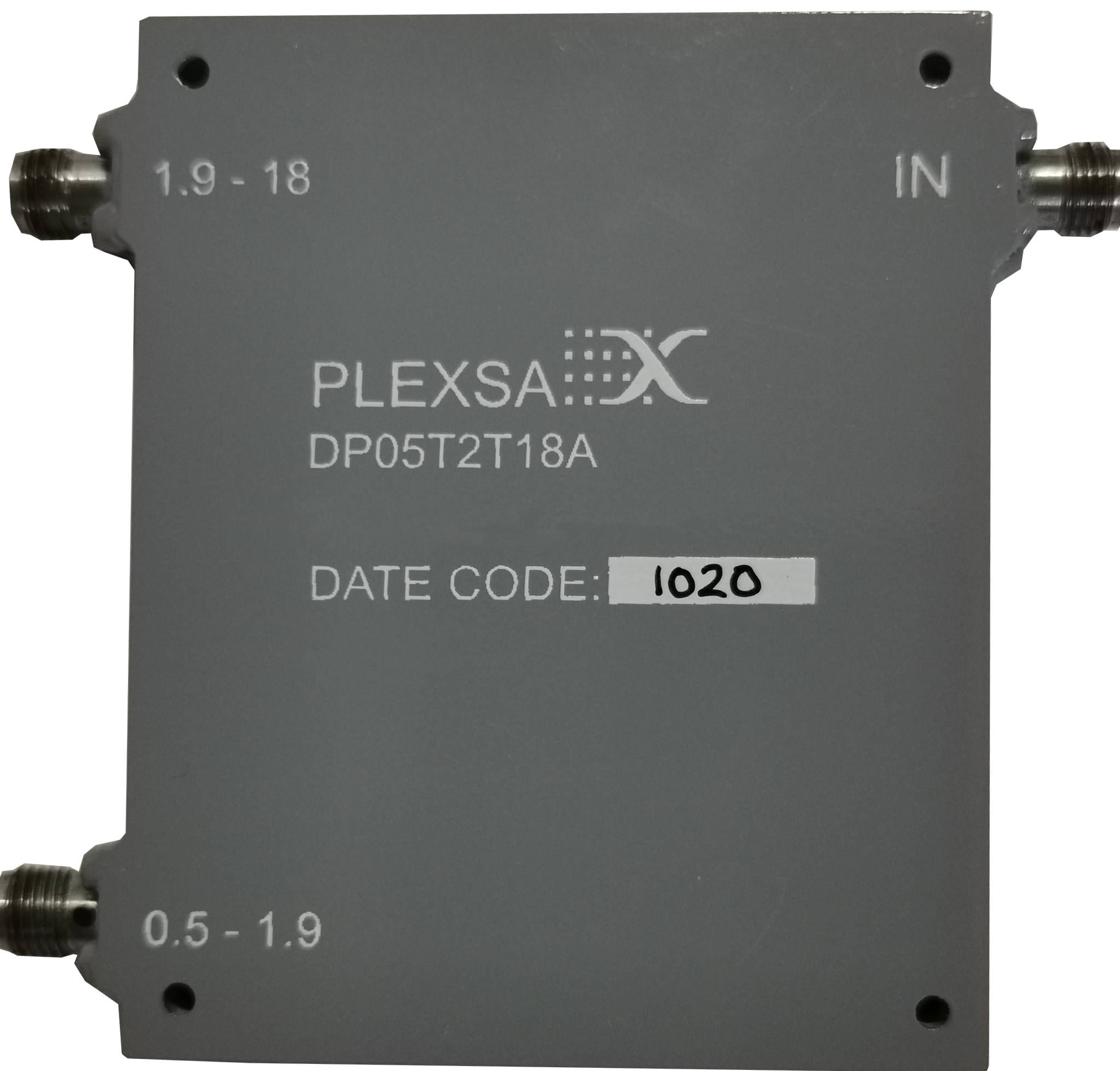 broadband rf diplexer product contiguous channels 0.5 to 1.9 to 18 GHz input DC to 18 GHz plexsa